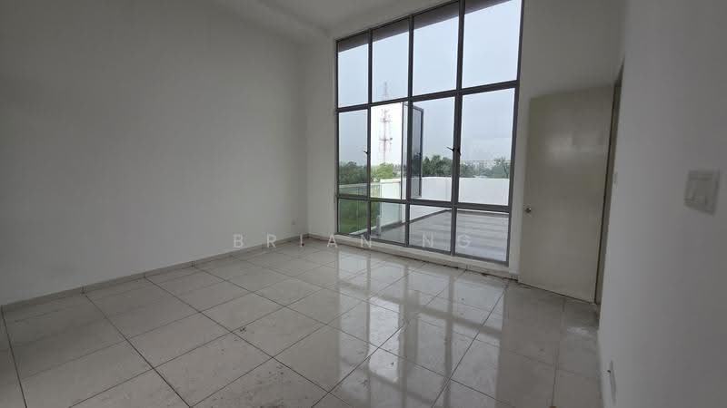 Rumah Banglo untuk Dijual di Klang (Selangor) - Brian Ng - Balcony - PropertyGuru.com.my