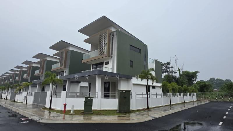Rumah Banglo untuk Dijual di Klang (Selangor) - Brian Ng - PropertyGuru.com.my