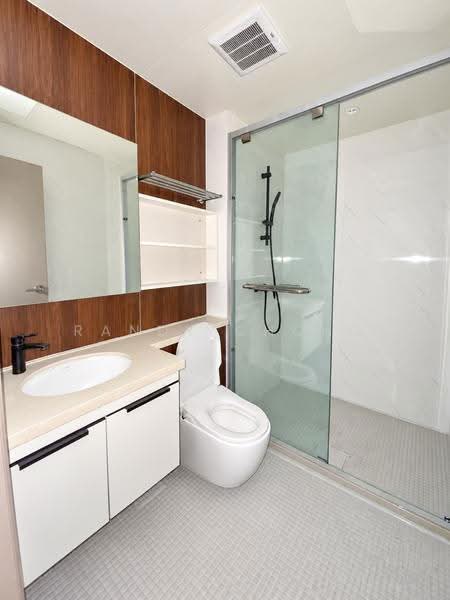 Service Residence for Sale at Bay Suites - Randy Chong - Bathroom - PropertyGuru.com.my