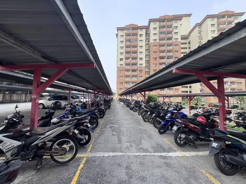 Pangsapuri untuk Dijual di Sri Lavender Apartment - Mohd Faizal - Car Park - PropertyGuru.com.my