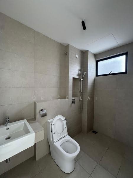 2-storey Terraced House for Rent in Bandar Rimbayu (Telok Panglima Garang) - Grace Lai - Bathroom - PropertyGuru.com.my