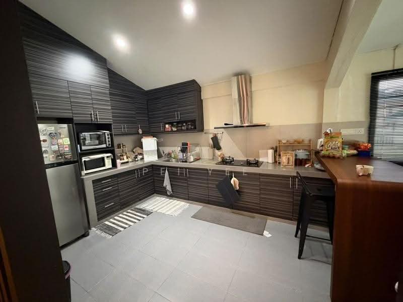 Semi-Detached House for Sale in Taman Nong Chik (Johor Bahru) - Pei Yee - PropertyGuru.com.my