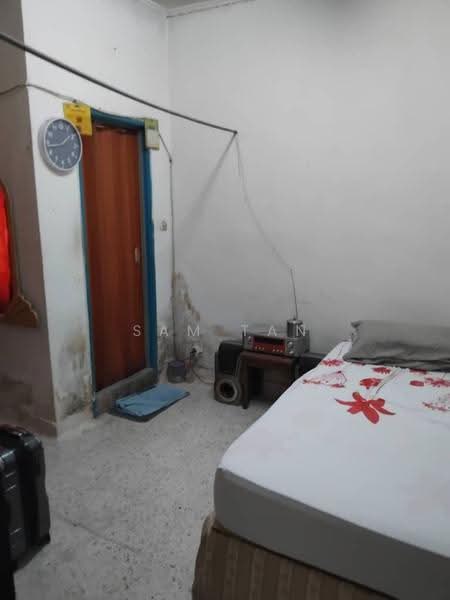 1-storey Terraced House for Sale in Taman Pasir Putih (Pasir Gudang) - Sam Tan - PropertyGuru.com.my