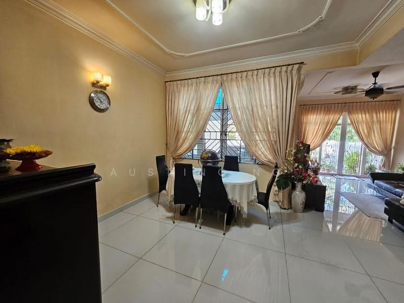 2-storey Terraced House for Sale in Taman Johor Jaya (Johor Bahru) - Austing Ng - PropertyGuru.com.my