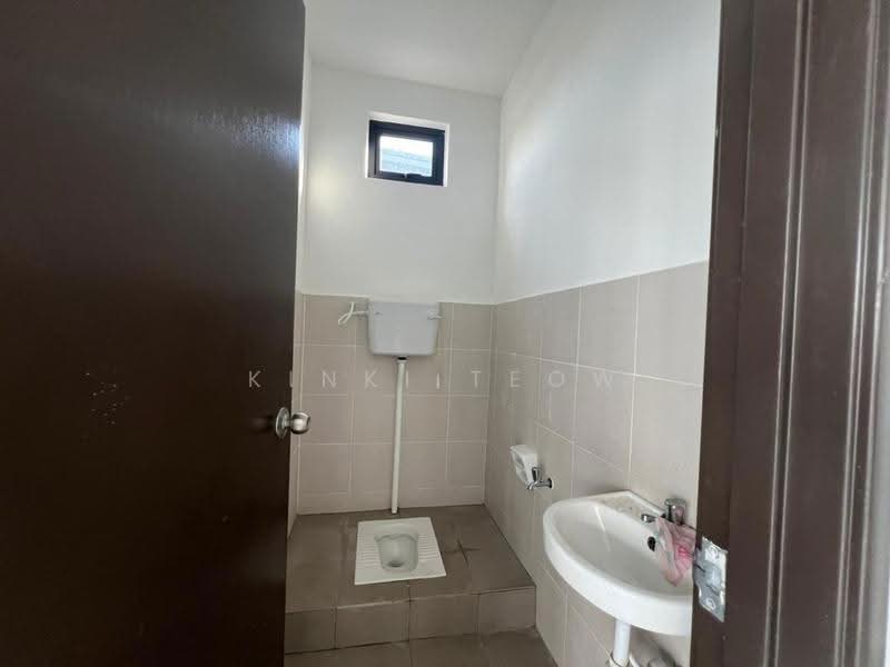 Semi-D Factory for Sale in Gelang Patah (Johor) - Kinki Teow - PropertyGuru.com.my