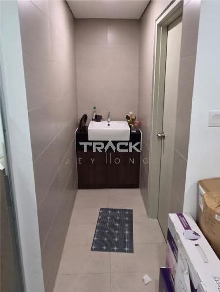Pejabat untuk Disewa di Sungai Besi (Kuala Lumpur) - Jey Ong - Bathroom - PropertyGuru.com.my