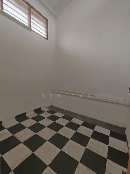 Rumah Teres 1-Tingkat untuk Dijual di Taman Johor Jaya (Johor Bahru) - Iden Tan - PropertyGuru.com.my