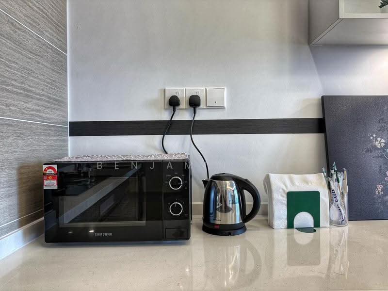 Kondominium untuk Disewa di R&F Princess Cove Phase 2-Seine Region - Benjamin Oh - Kitchen - PropertyGuru.com.my