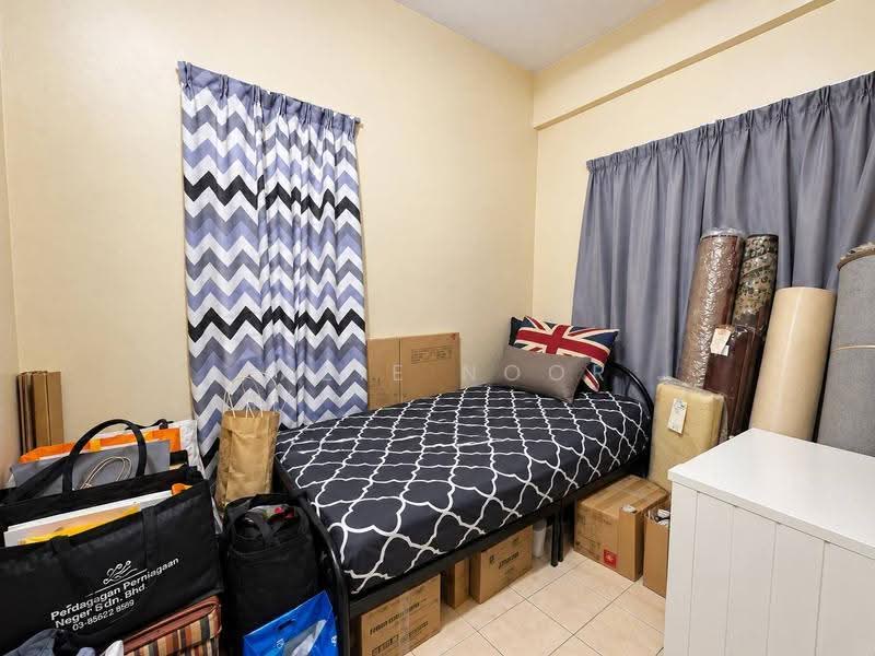 Rumah Teres 2-Tingkat untuk Dijual di Taman Putra Budiman (Balakong) - Fazie Noor - Bedroom - PropertyGuru.com.my