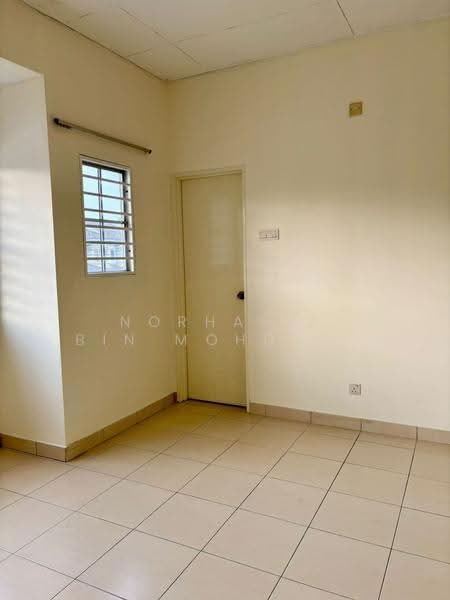 Rumah Teres untuk Dijual di Bandar Putera 2 (Klang) - Norhafiz Bin Mohd Nor - Interior - PropertyGuru.com.my