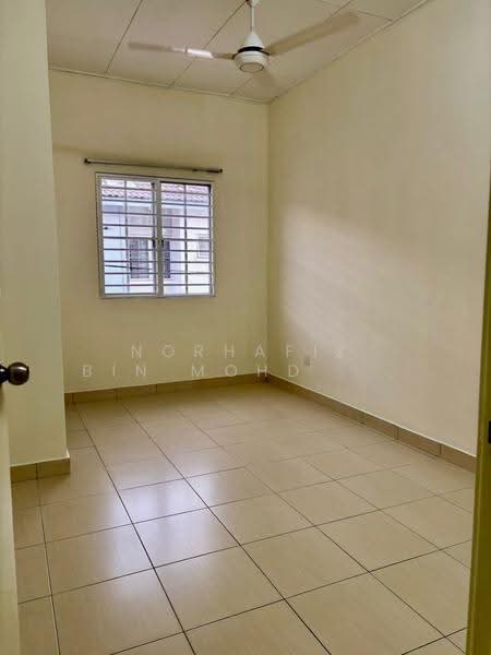 Rumah Teres untuk Dijual di Bandar Putera 2 (Klang) - Norhafiz Bin Mohd Nor - Interior - PropertyGuru.com.my