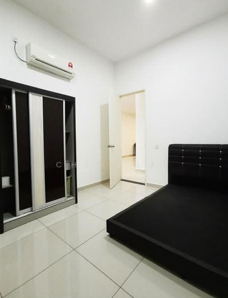 Rumah Teres 2-Tingkat untuk Dijual di Taman Mount Austin (Tebrau) - Chloe Lai - Bedroom - PropertyGuru.com.my