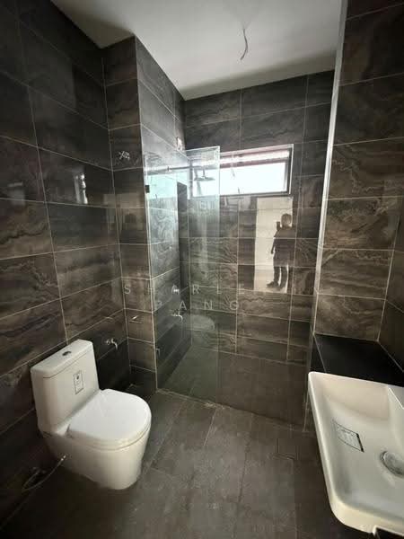 Rumah Kluster untuk Dijual di Taman Impian Emas (Skudai) - Shirley Pang - Bathroom - PropertyGuru.com.my