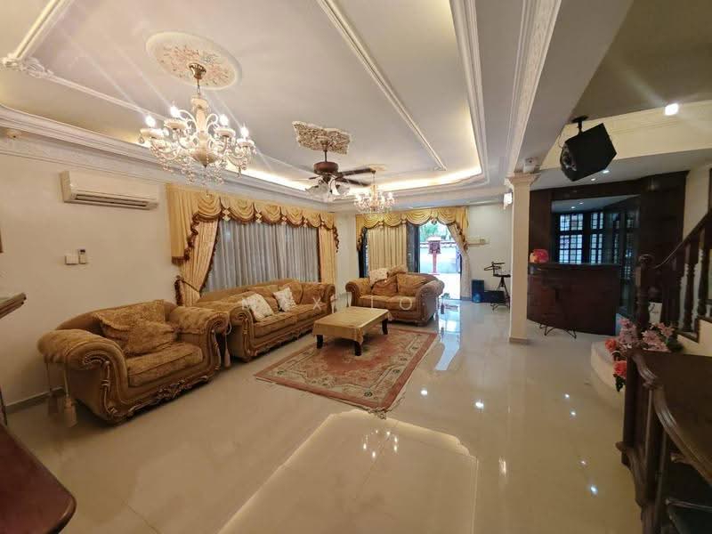 2-storey Terraced House for Sale in Bandar Baru Permas Jaya (Permas Jaya) - Max Loh - Living Room - PropertyGuru.com.my