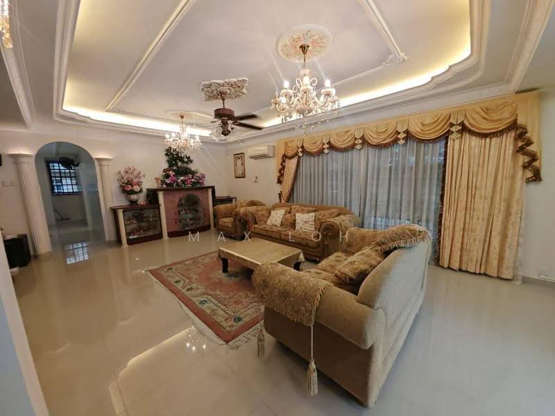 2-storey Terraced House for Sale in Bandar Baru Permas Jaya (Permas Jaya) - Max Loh - Living Room - PropertyGuru.com.my