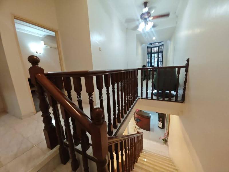 2-storey Terraced House for Sale in Bandar Baru Permas Jaya (Permas Jaya) - Max Loh - Corridor - PropertyGuru.com.my