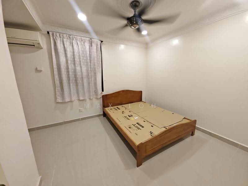 2-storey Terraced House for Sale in Bandar Baru Permas Jaya (Permas Jaya) - Max Loh - Bedroom - PropertyGuru.com.my