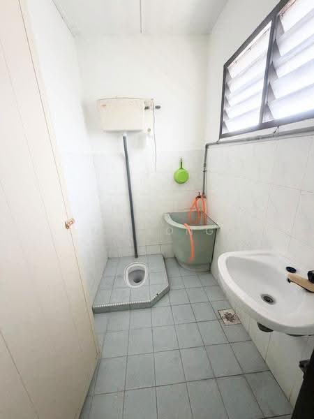 Rumah Teres 2-Tingkat untuk Disewa di Batu Gajah (Perak) - Ms Yong - Bathroom - PropertyGuru.com.my