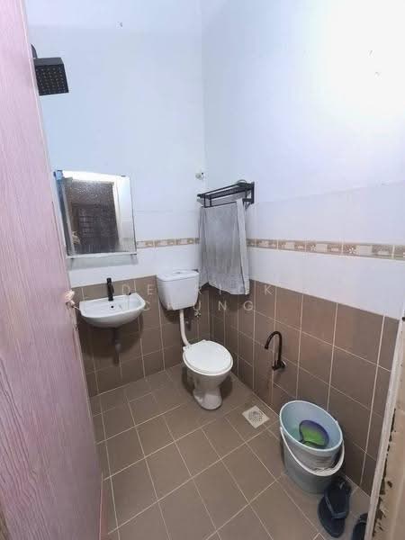 1-storey Terraced House for Sale in Panorama Lapangan Perdana (Ipoh) - Derrick Chung - Bathroom - PropertyGuru.com.my