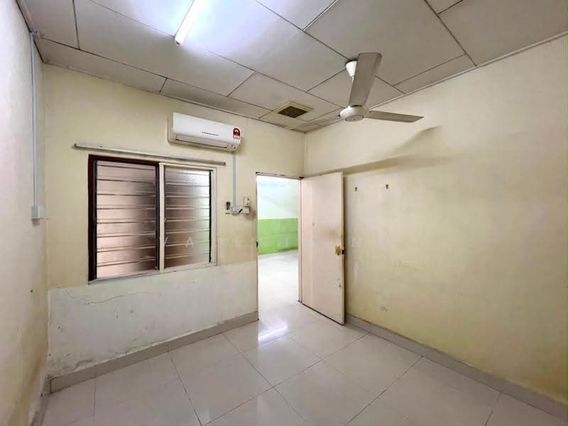 Rumah Teres 1-Tingkat untuk Dijual di Taman Desa Jaya (Kepong) - Valerie Ng - Interior - PropertyGuru.com.my