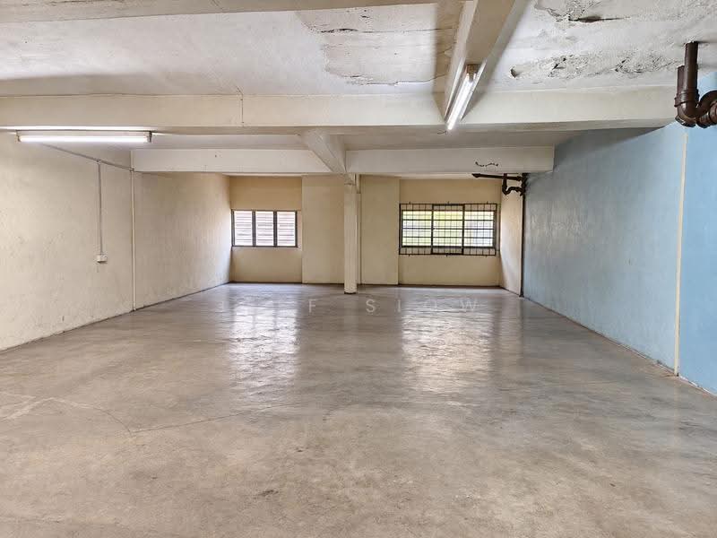 Shop / Office for Sale in Taman Bukit Anggerik (Cheras) - Jeff Siow - Interior - PropertyGuru.com.my