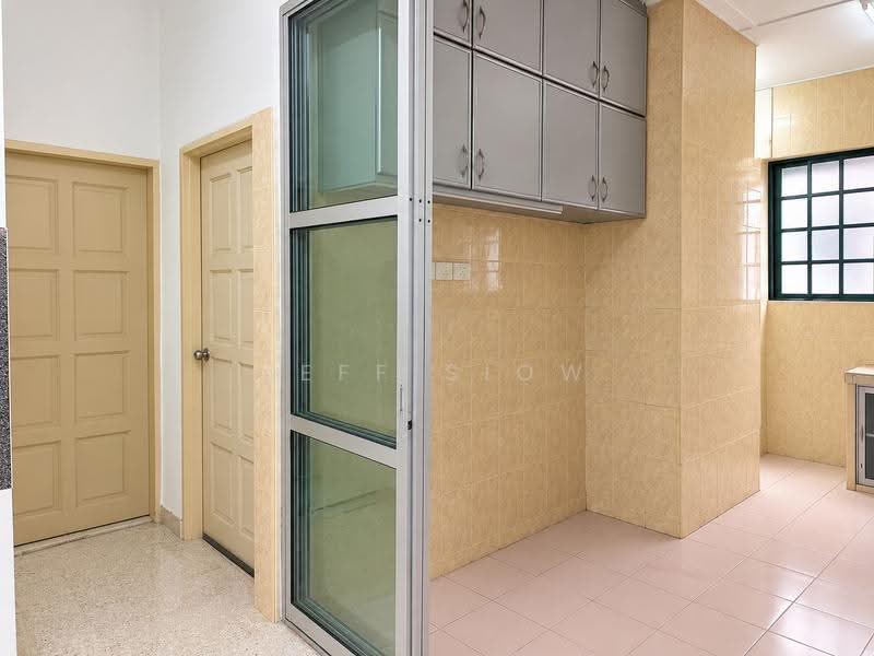 Shop / Office for Sale in Taman Bukit Anggerik (Cheras) - Jeff Siow - Interior - PropertyGuru.com.my