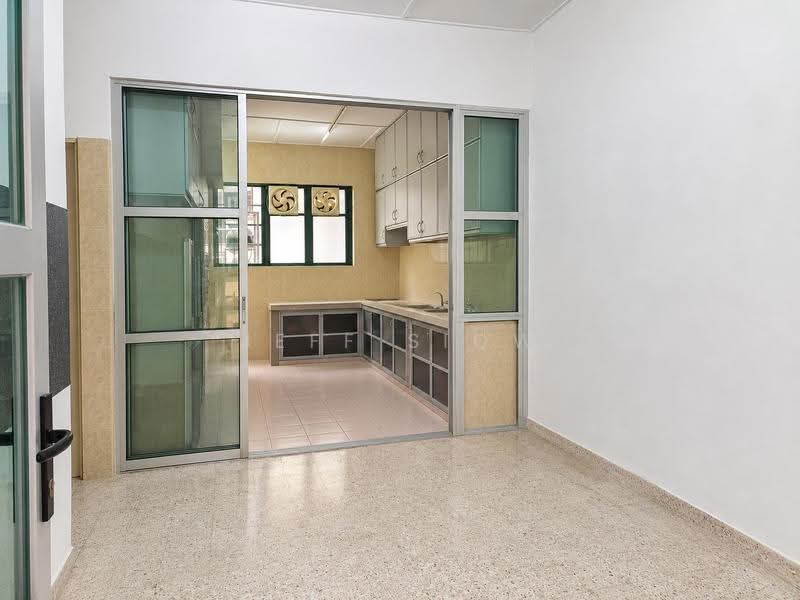 Shop / Office for Sale in Taman Bukit Anggerik (Cheras) - Jeff Siow - Kitchen - PropertyGuru.com.my