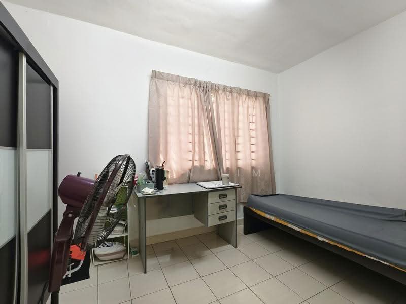Kondominium untuk Dijual di Magna Ville - Sean Lim - Bedroom - PropertyGuru.com.my