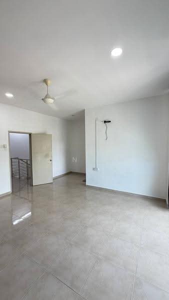Rumah Teres 2-Tingkat untuk Dijual di Taman Nusa Sentral (Iskandar Puteri (Nusajaya)) - Iden Tan - Living Room - PropertyGuru.com.my