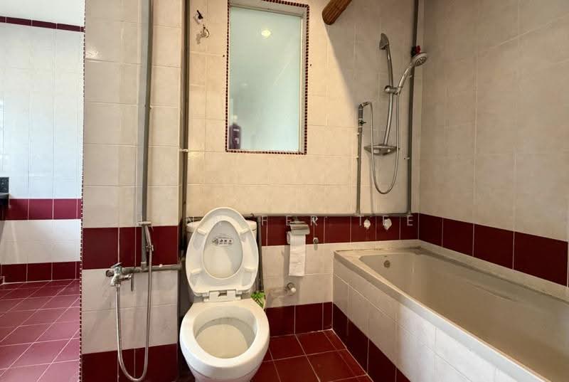 Rumah Teres 2-Tingkat untuk Dijual di Bandar Sri Damansara (Selangor) - Jennifer Tee - Bathroom - PropertyGuru.com.my