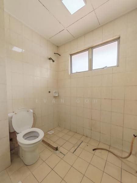 2-storey Terraced House for Sale in TAMAN PUCHONG UTAMA (Puchong) - Evan Goh - Bathroom - PropertyGuru.com.my