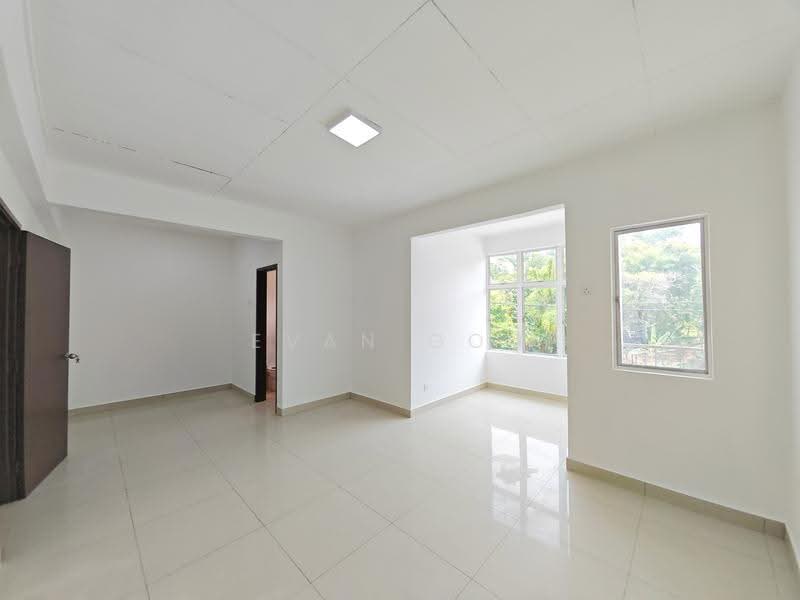 2-storey Terraced House for Sale in TAMAN PUCHONG UTAMA (Puchong) - Evan Goh - Interior - PropertyGuru.com.my