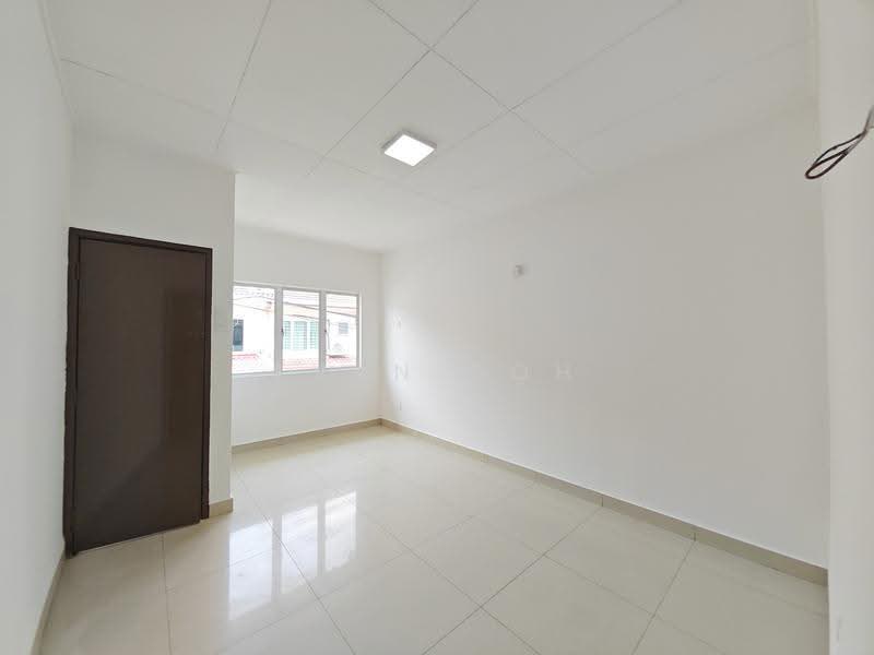 2-storey Terraced House for Sale in TAMAN PUCHONG UTAMA (Puchong) - Evan Goh - Interior - PropertyGuru.com.my