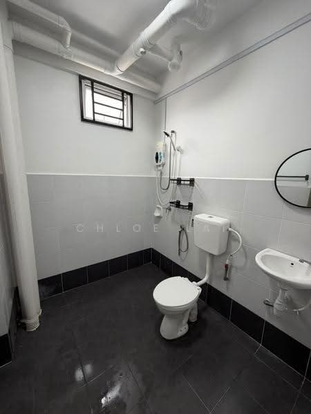 Pangsapuri untuk Disewa di Pangsapuri Pulai Mutiara - Chloe Lai - Bathroom - PropertyGuru.com.my