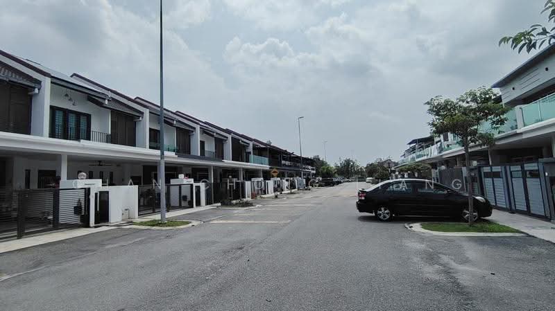 2-storey Terraced House for Sale in Taman Putra Prima (Puchong) - Chan Chong Liang - Exterior - PropertyGuru.com.my