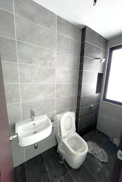 2-storey Terraced House for Sale in Taman Putra Prima (Puchong) - Chan Chong Liang - Bathroom - PropertyGuru.com.my