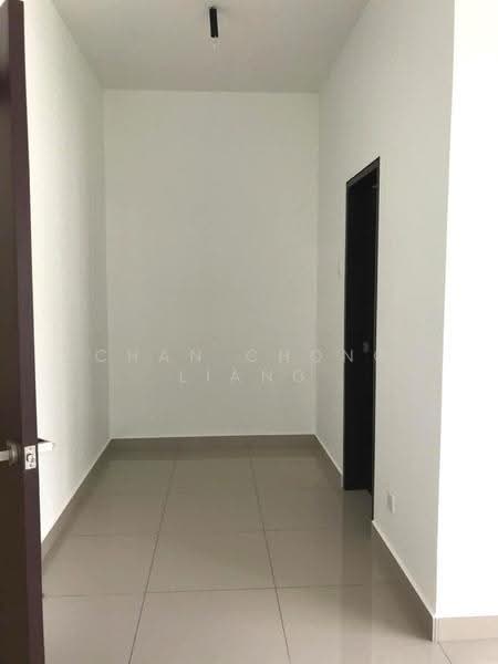 2-storey Terraced House for Sale in Taman Putra Prima (Puchong) - Chan Chong Liang - Corridor - PropertyGuru.com.my