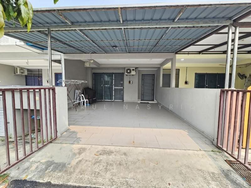 Terraced House for Sale in Bandar Baru Kuala Selangor (Kuala Selangor) - Amirul Nasyriq - Exterior - PropertyGuru.com.my