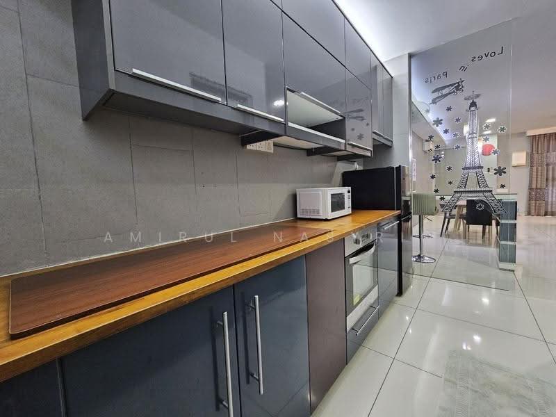 Terraced House for Sale in Bandar Baru Kuala Selangor (Kuala Selangor) - Amirul Nasyriq - Kitchen - PropertyGuru.com.my