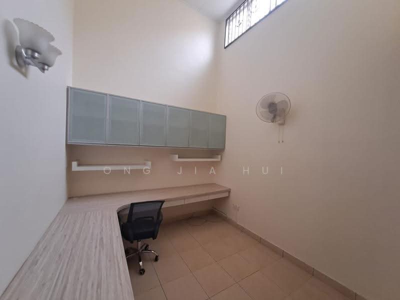 Rumah Teres 2-Tingkat untuk Disewa di Garden City Home, Seremban 2 (Seremban 2) - Ong Jia Hui - Study - PropertyGuru.com.my