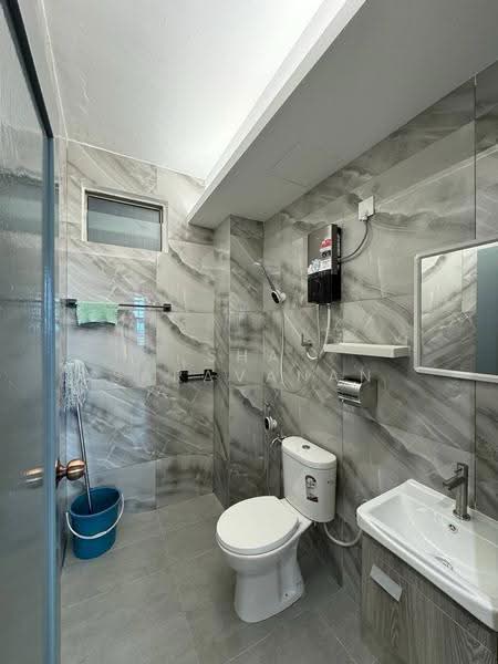 Pangsapuri untuk Disewa di Lake View Suites - Sha Saravanan - Bathroom - PropertyGuru.com.my