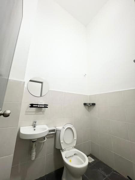 2-storey Terraced House for Sale in Taman Pulai Mutiara (Iskandar Puteri (Nusajaya)) - Iden Tan - Bathroom - PropertyGuru.com.my