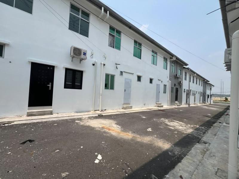 2-storey Terraced House for Sale in Taman Pulai Mutiara (Iskandar Puteri (Nusajaya)) - Iden Tan - Exterior - PropertyGuru.com.my