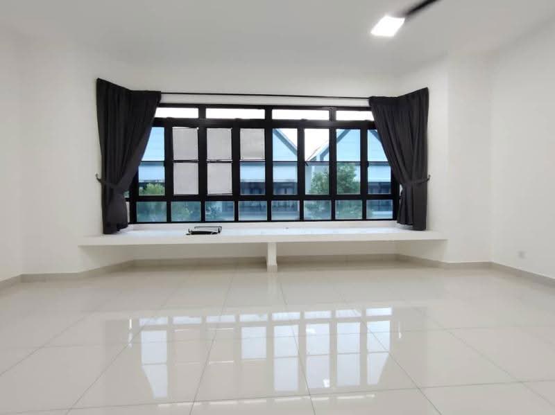 Terraced House for Rent in Johor Bahru (Johor) - Alicia Voon - Living Room - PropertyGuru.com.my