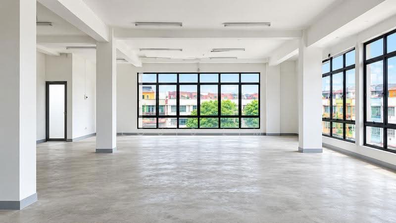 Kedai untuk Disewa di Jenjarom (Selangor) - Louis Lim - Interior - PropertyGuru.com.my