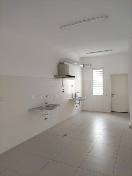 2-storey Terraced House for Rent in Seremban (Negeri Sembilan) - Geoff Lim - Kitchen - PropertyGuru.com.my
