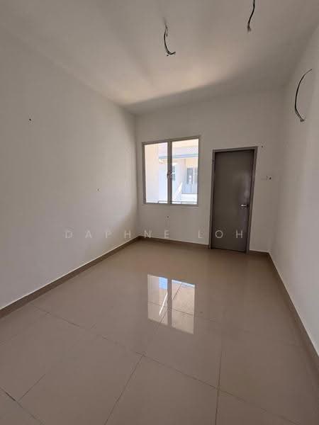2-storey Terraced House for Sale in Amverton Hills (Sungai Buloh) - Daphne Loh - Interior - PropertyGuru.com.my