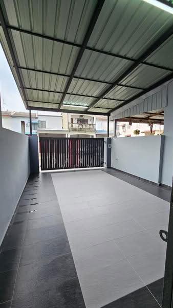Rumah Teres 2-Tingkat untuk Dijual di Taman Delima (Kluang) - Daniel Yong - Exterior - PropertyGuru.com.my