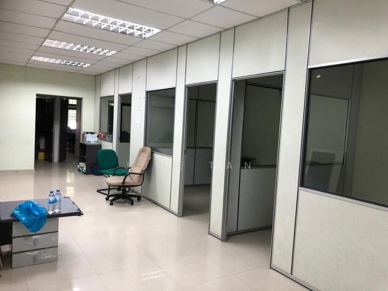 Shop / Office for Sale in Taman Mount Austin (Tebrau) - June Tan - Interior - PropertyGuru.com.my