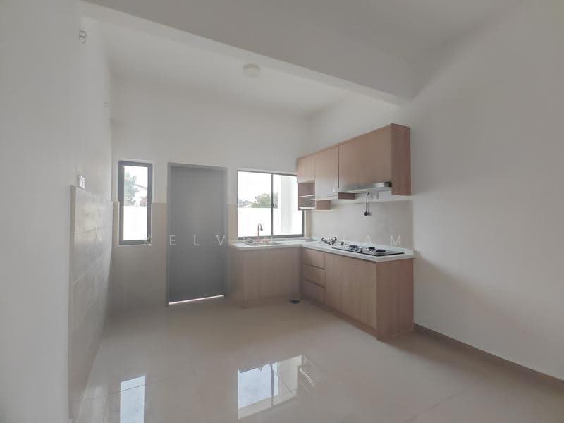 Rumah Bandar untuk Disewa di Taman Sri Muda (Shah Alam) - Kelvin Tham - Kitchen - PropertyGuru.com.my